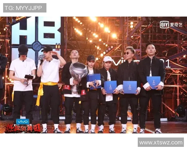 王嘉尔与足球明星的友谊之路共同追逐梦想与荣耀的精彩瞬间