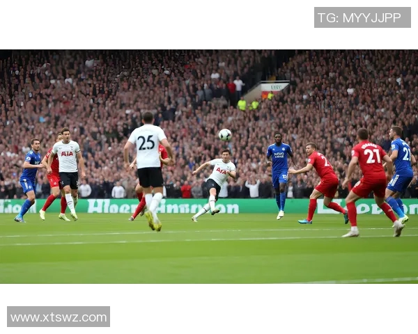 足球场上的搞笑瞬间谁说明星只能踢球不能逗乐